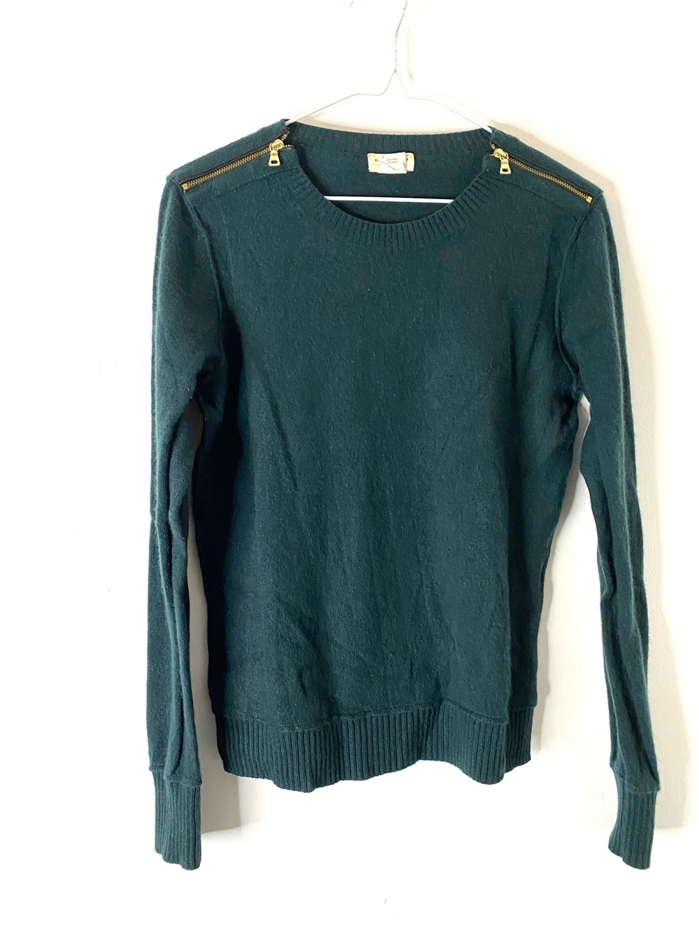 Club Monaco 100% Cashmere Green Gold Shoulder Zip Crewneck Sweater